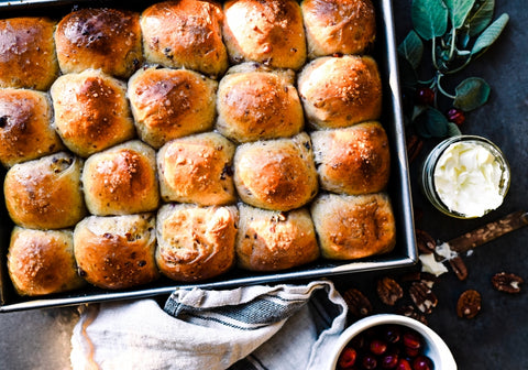 Iggy's Cranberry Pecan Rolls